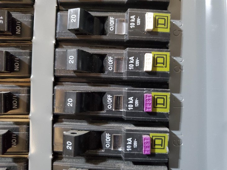 Electrical panel & Breakers